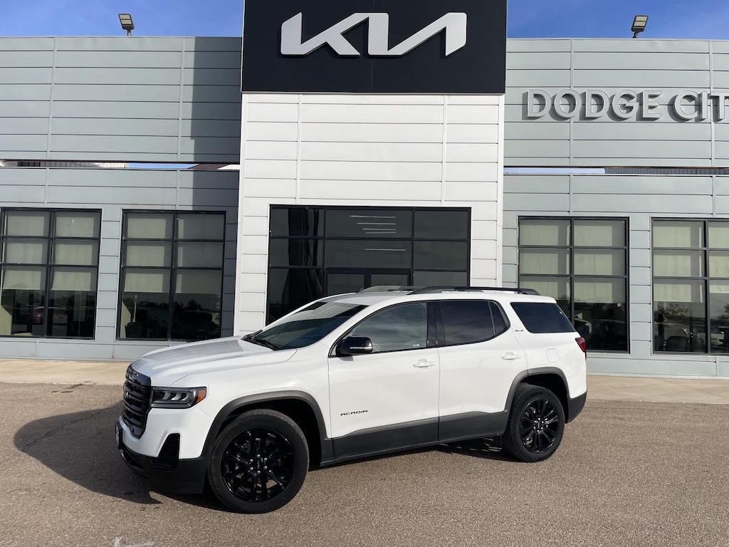 Used 2023 GMC Acadia SLE