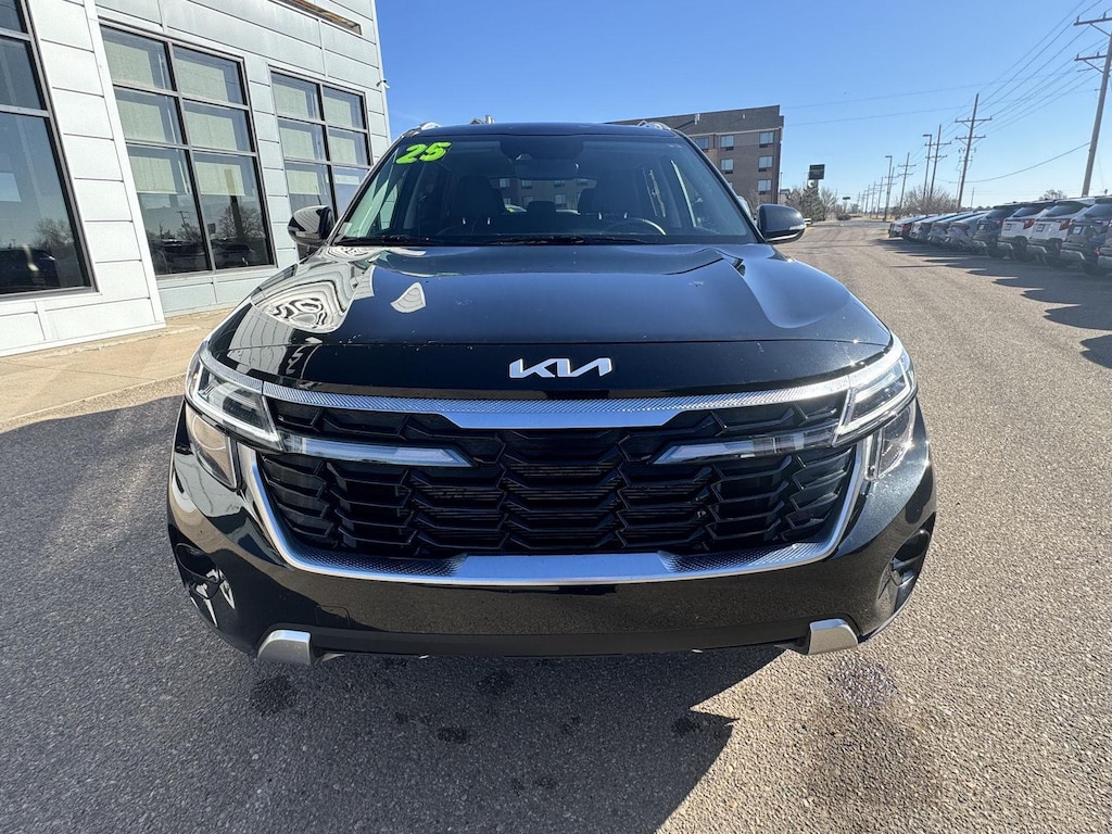 Certified 2025 Kia Seltos EX SUV