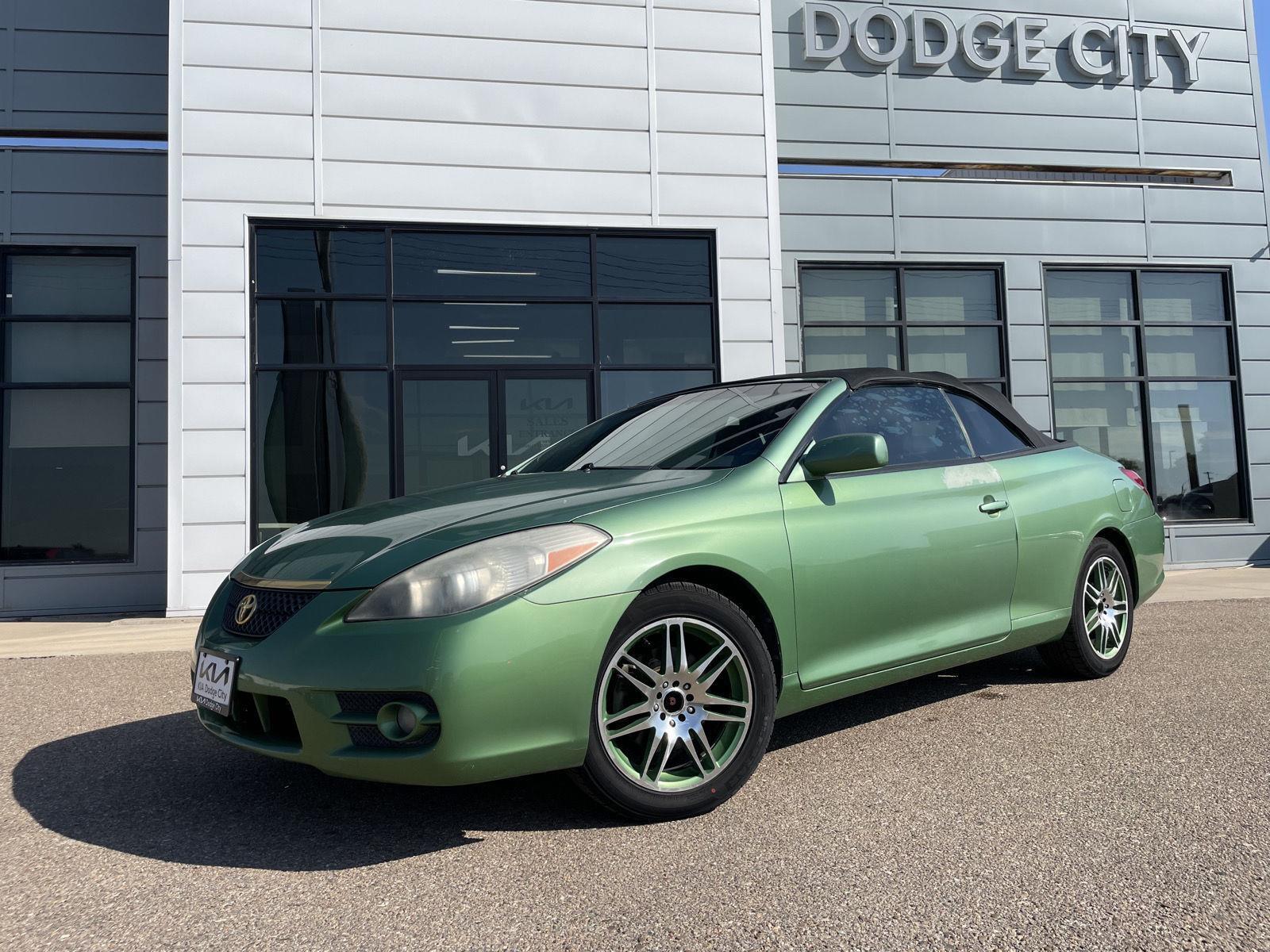 2008 Toyota Camry Solara SLE photo 3