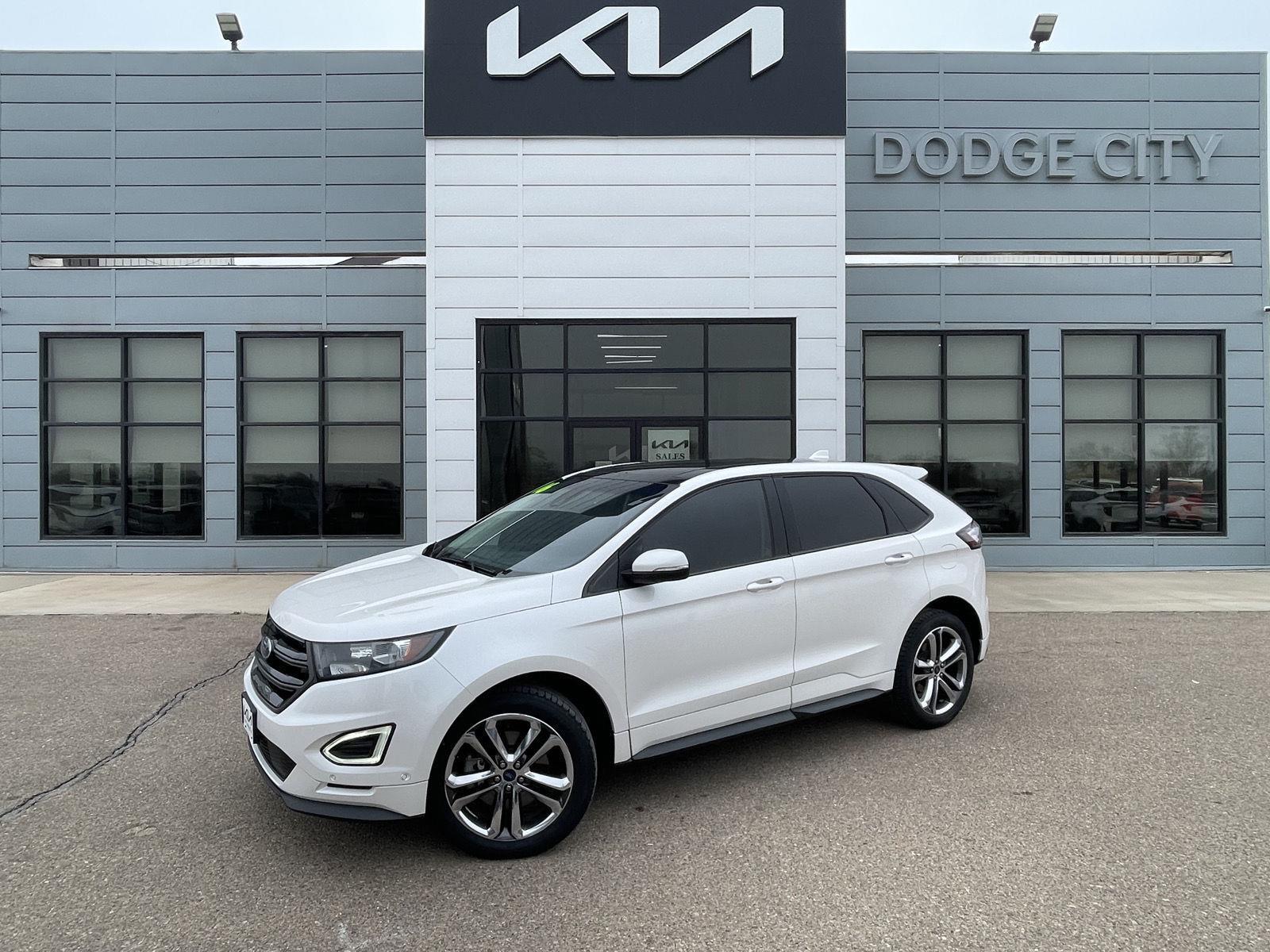 Used 2016 Ford Edge Sport with VIN 2FMPK4AP8GBB04316 for sale in Dodge City, KS