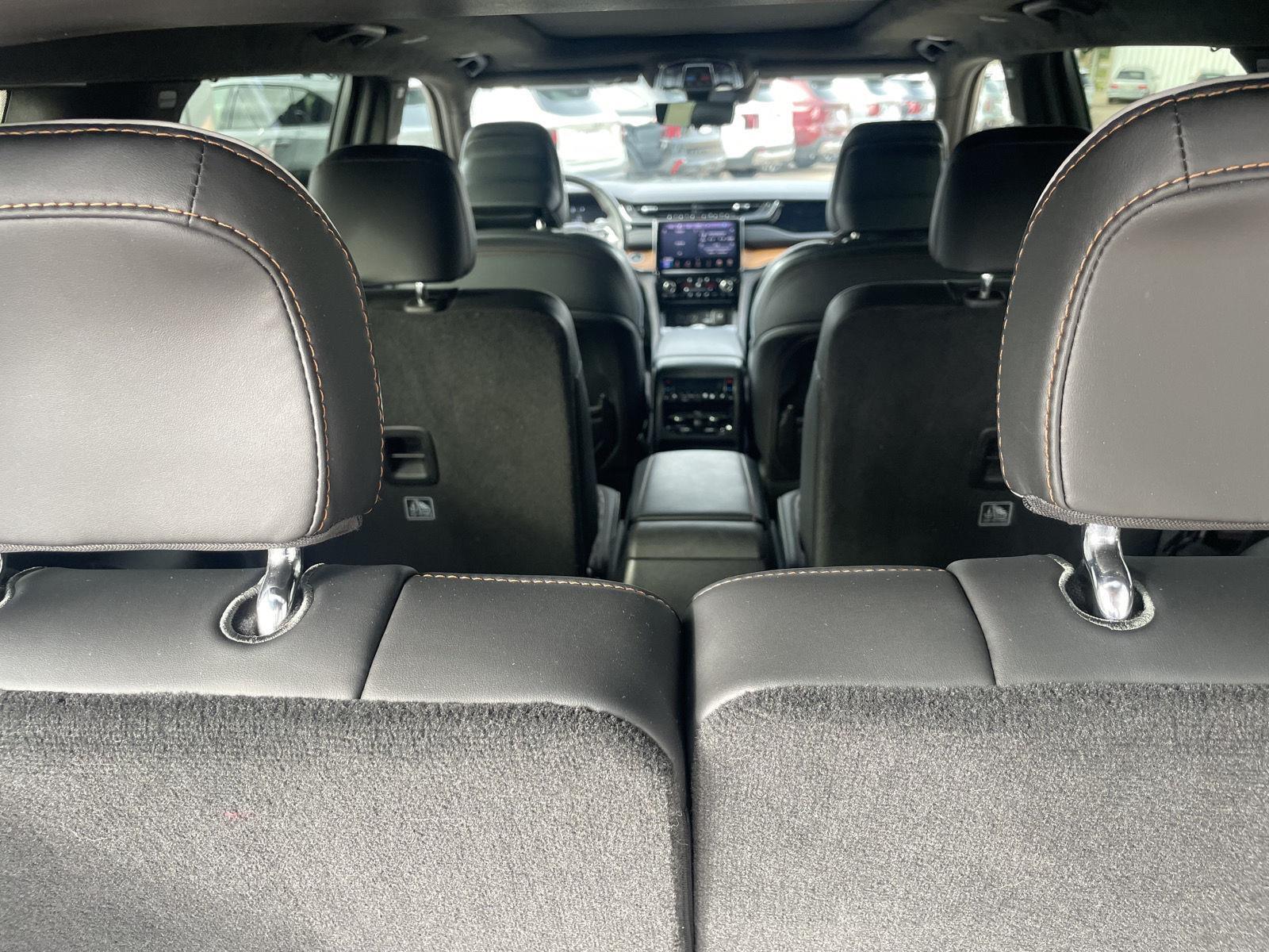 2023 Jeep Grand Cherokee L Summit Reserve - Photo 17