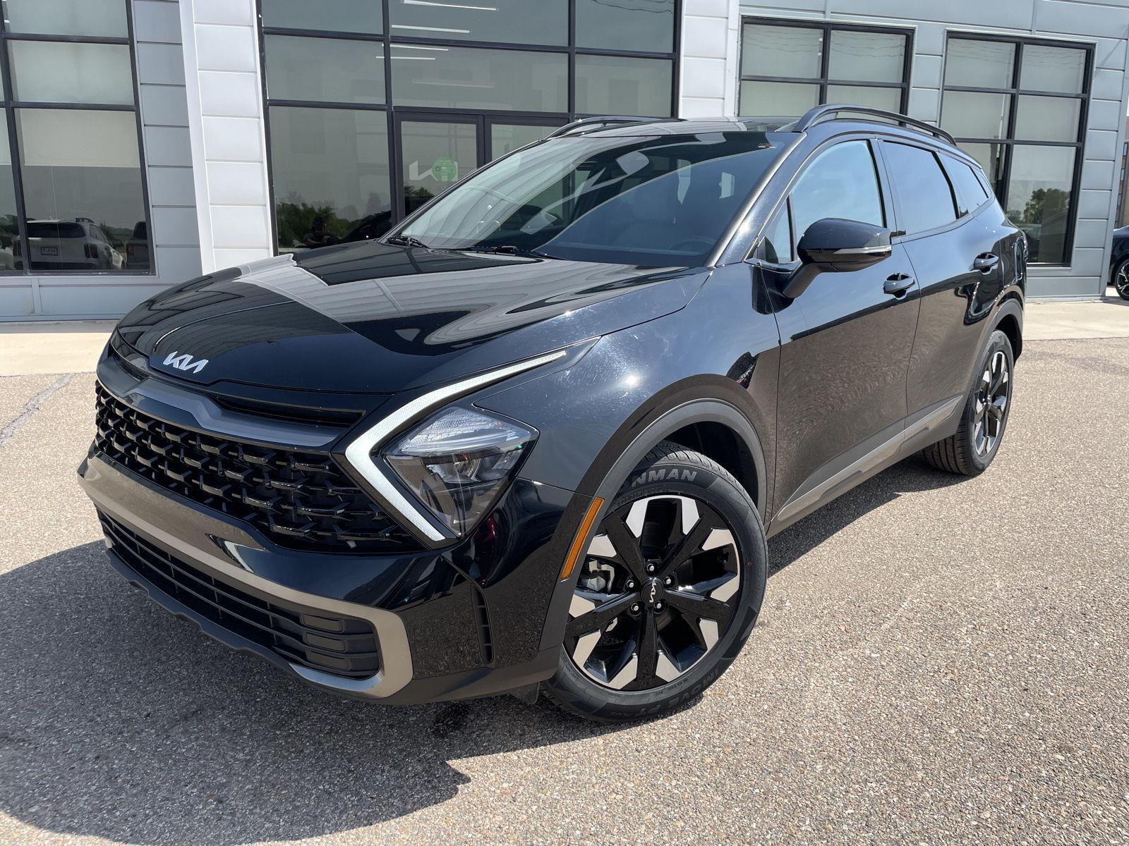 2023 Kia Sportage X-Line photo 2