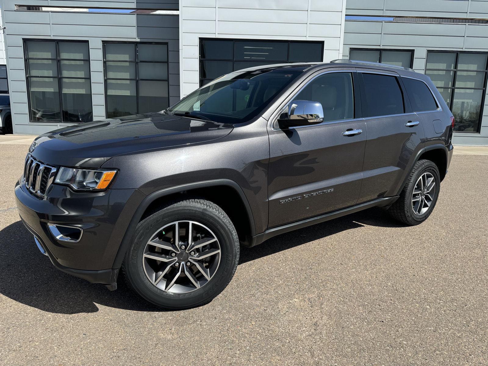 Used 2021 Jeep Grand Cherokee Limited with VIN 1C4RJFBG0MC699684 for sale in Dodge City, KS