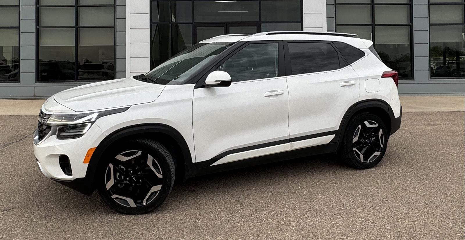 2024 Kia Seltos SX's photo