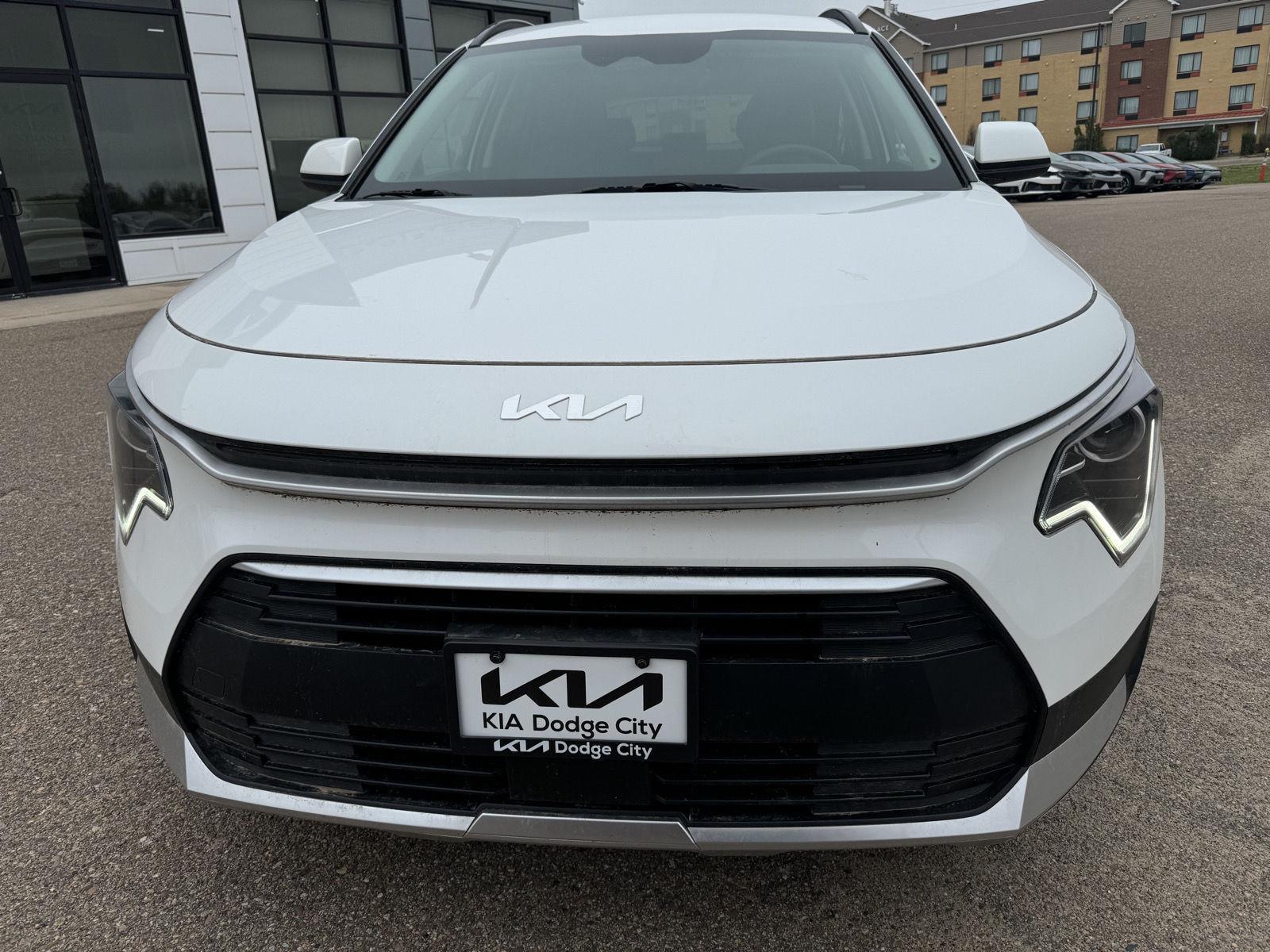 Certified 2024 Kia Niro EX with VIN KNDCR3LE0R5171102 for sale in Dodge City, KS