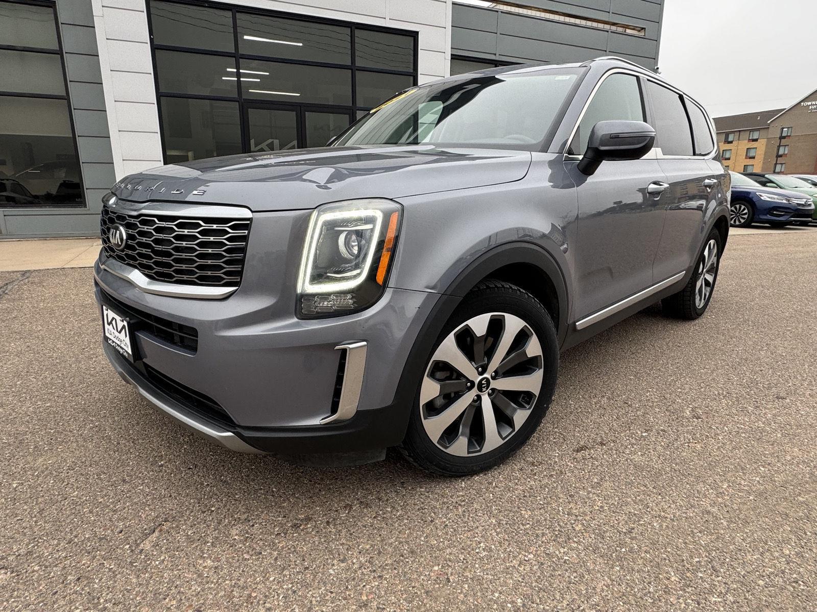2021 Kia Telluride S photo 3