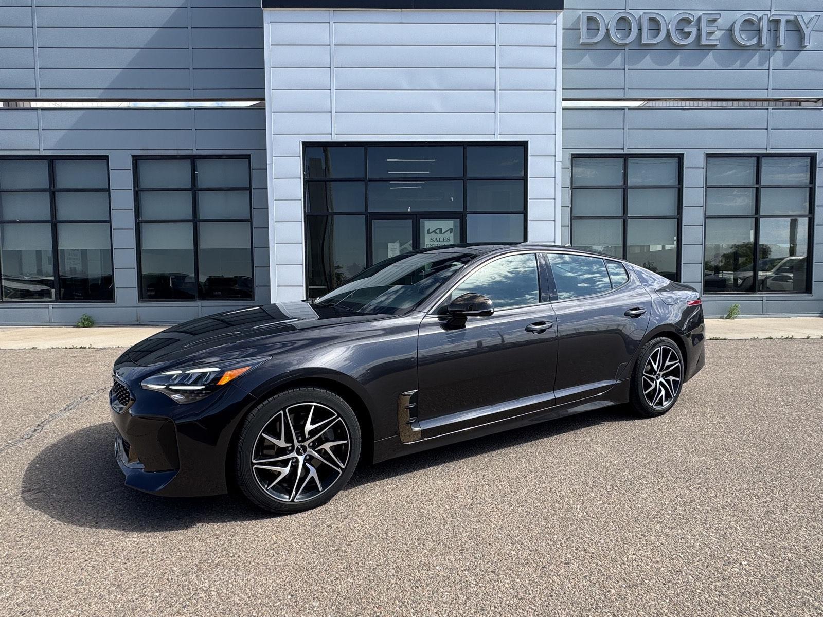 2022 Kia Stinger GT-Line AWD's photo
