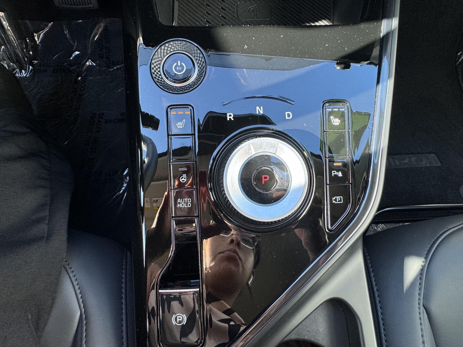 2024 Kia Niro Wind - Photo 24