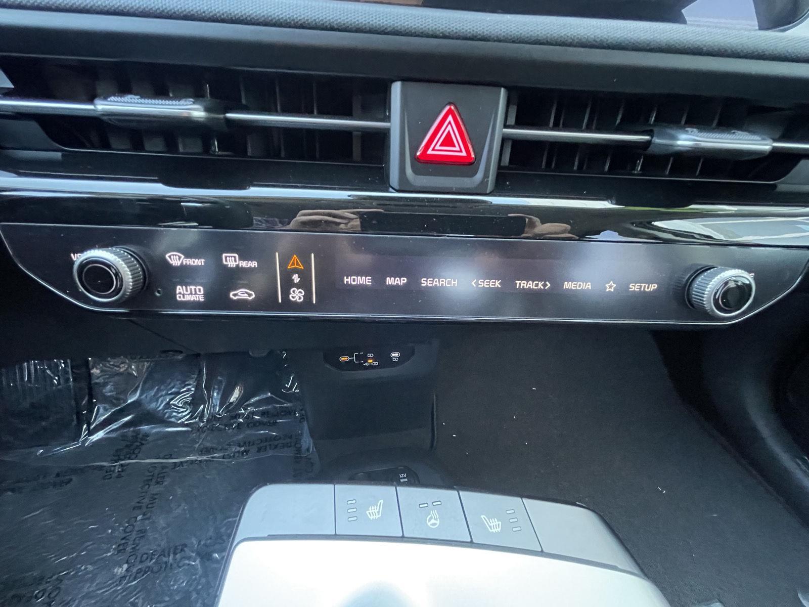 2025 Kia EV6 Light L/R - Photo 35