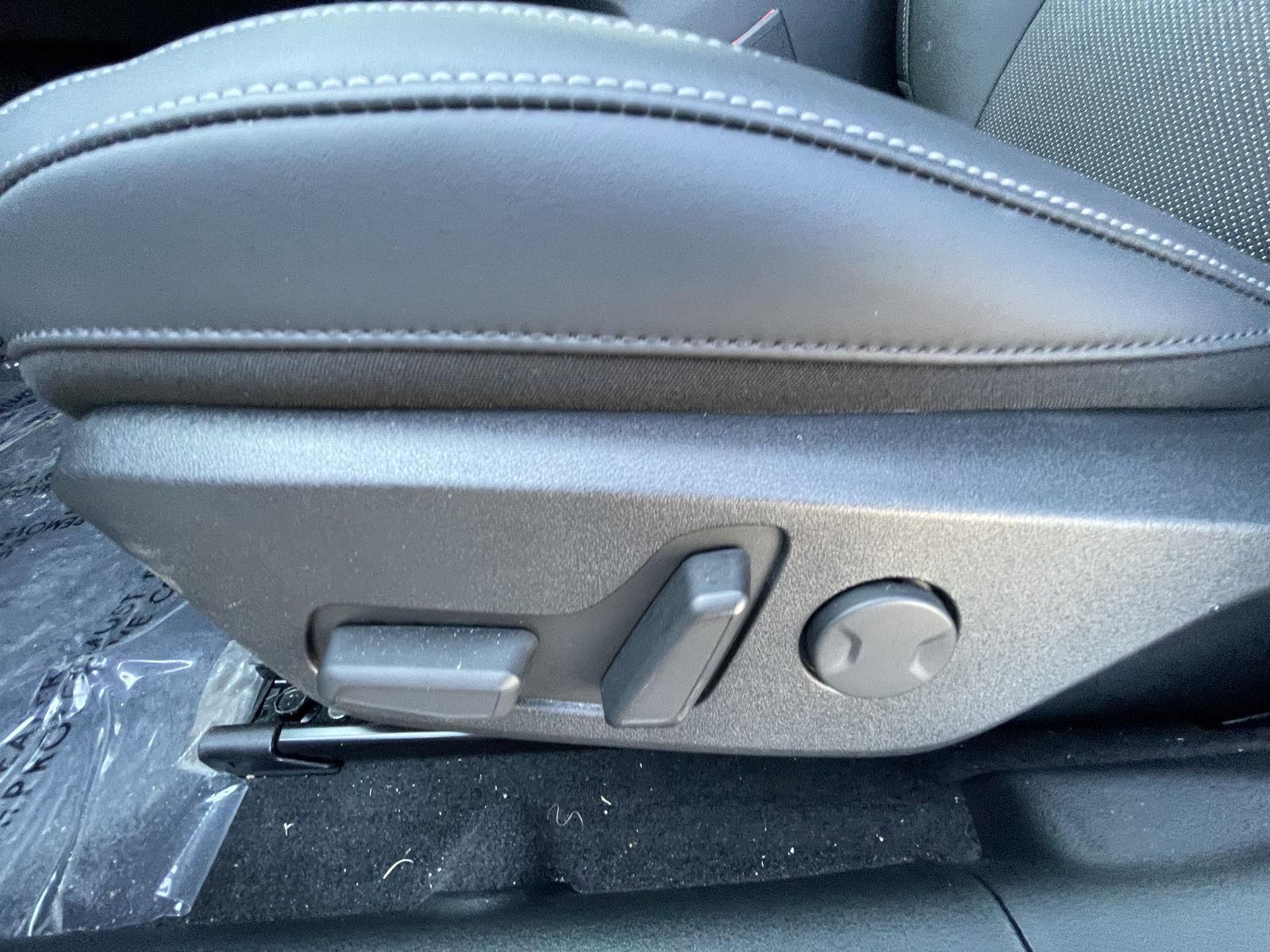 2025 Kia EV6 Light L/R - Photo 25