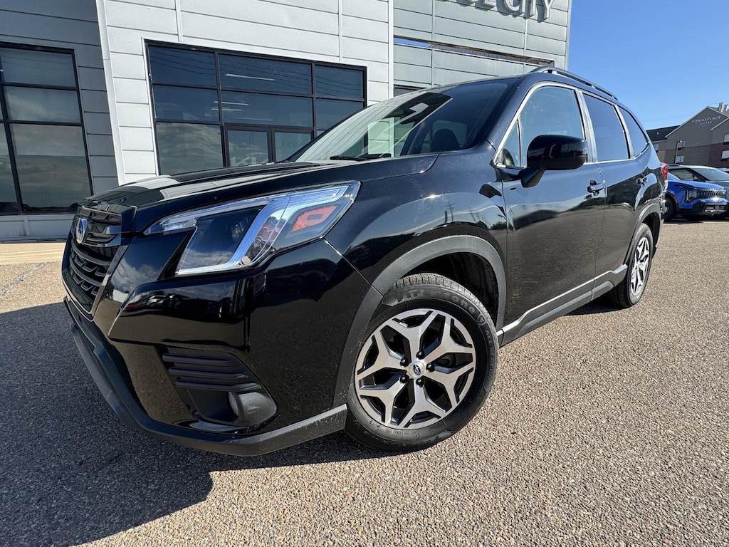 Used 2023 Subaru Forester Premium SUV
