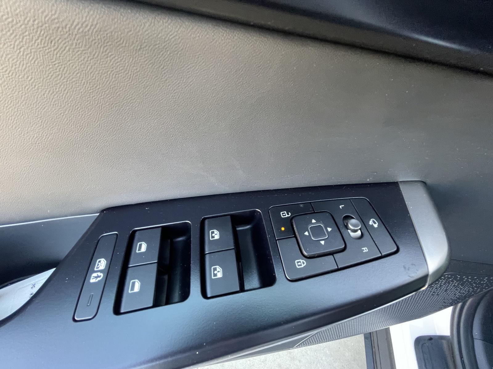 2025 Kia EV6 Light L/R - Photo 23