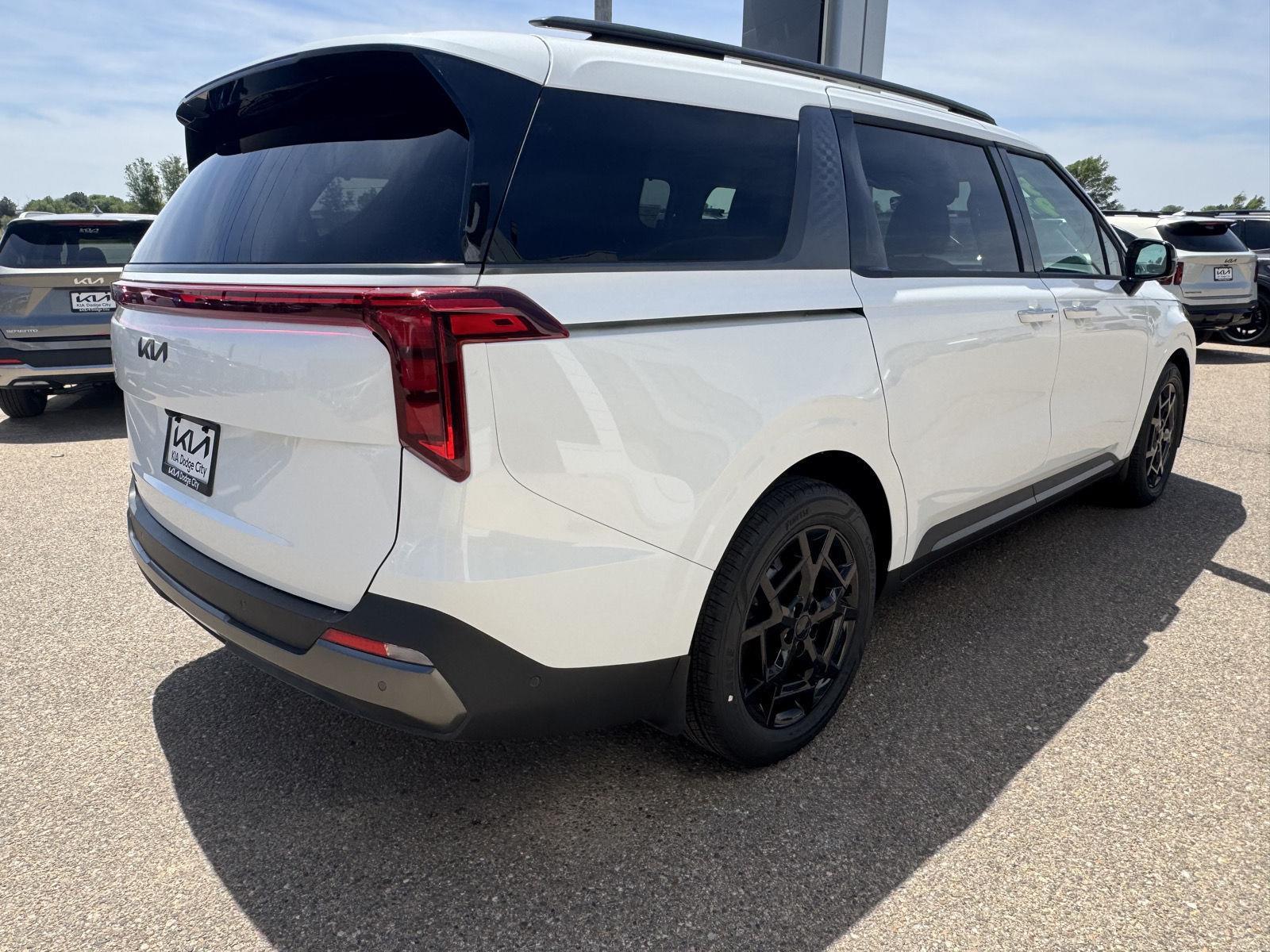2026 Kia Carnival SX - Photo 8