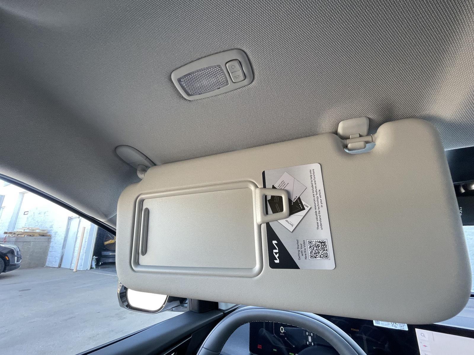 2025 Kia EV6 Light L/R - Photo 47