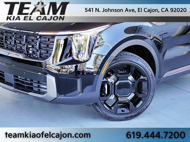 2025 Kia Sorento X-Line SX Prestige photo 3