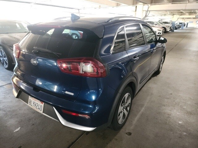 2019 Kia Niro LX photo 3