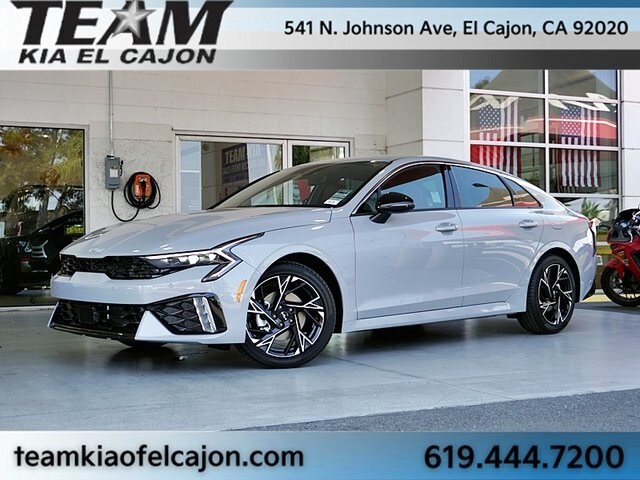 2026 Kia K5 GT-Line photo 2