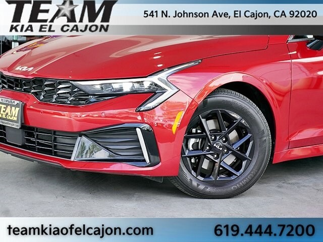 2025 Kia K5 LXS photo 3