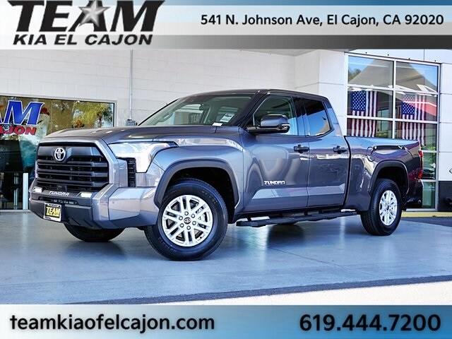 2023 Toyota Tundra SR5 photo 2