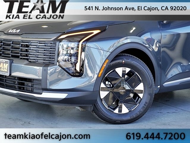 2026 Kia Sportage Hybrid LX photo 3