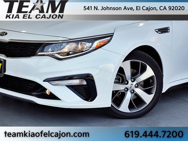 2020 Kia Optima S photo 3