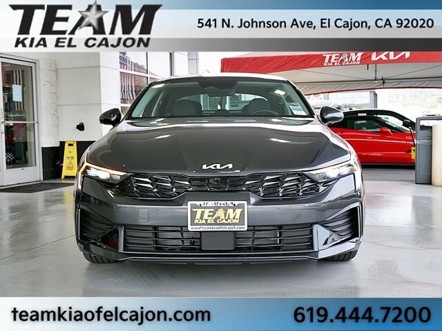 2025 Kia K5 EX photo 4