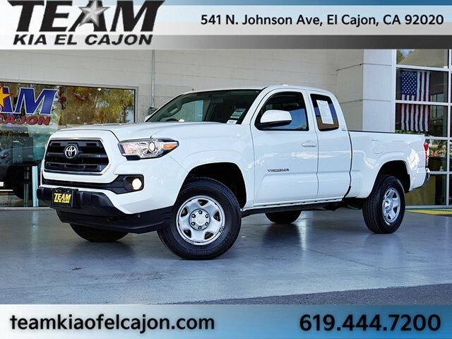 2016 Toyota Tacoma SR5 Access Cab photo 2