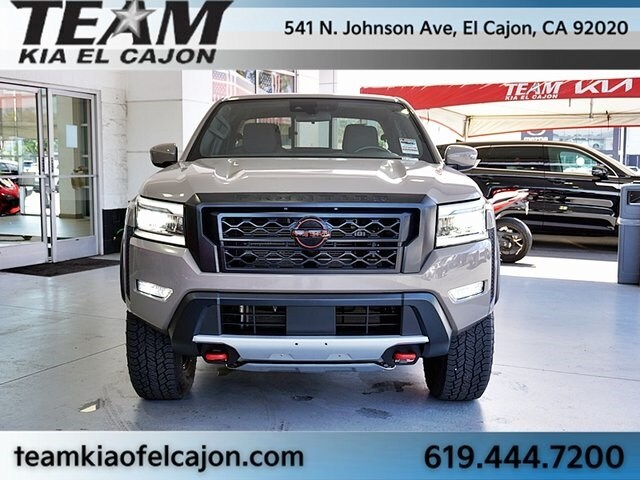 2023 Nissan Frontier PRO-4X photo 4