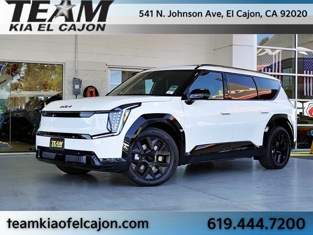 2026 Kia EV9 Land photo 2