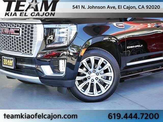 2023 Gmc Yukon XL Denali photo 3
