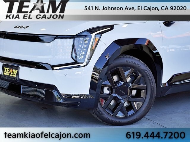 2026 Kia EV9 Land photo 3