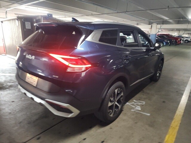 2023 Kia Sportage Hybrid EX photo 2