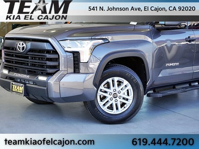 2023 Toyota Tundra SR5 photo 3