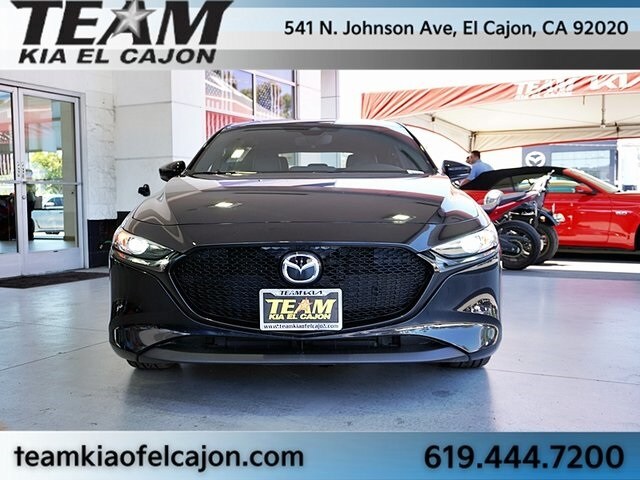 2020 Mazda Mazda3 Preferred Hatchback photo 4