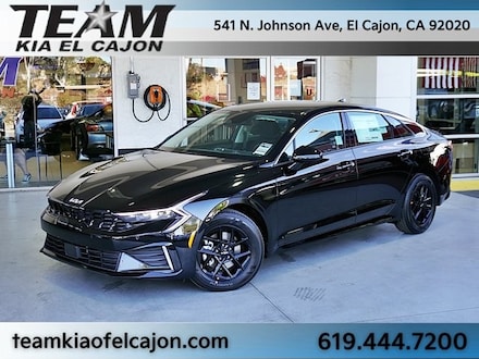2025 Kia K5 LXS Sedan