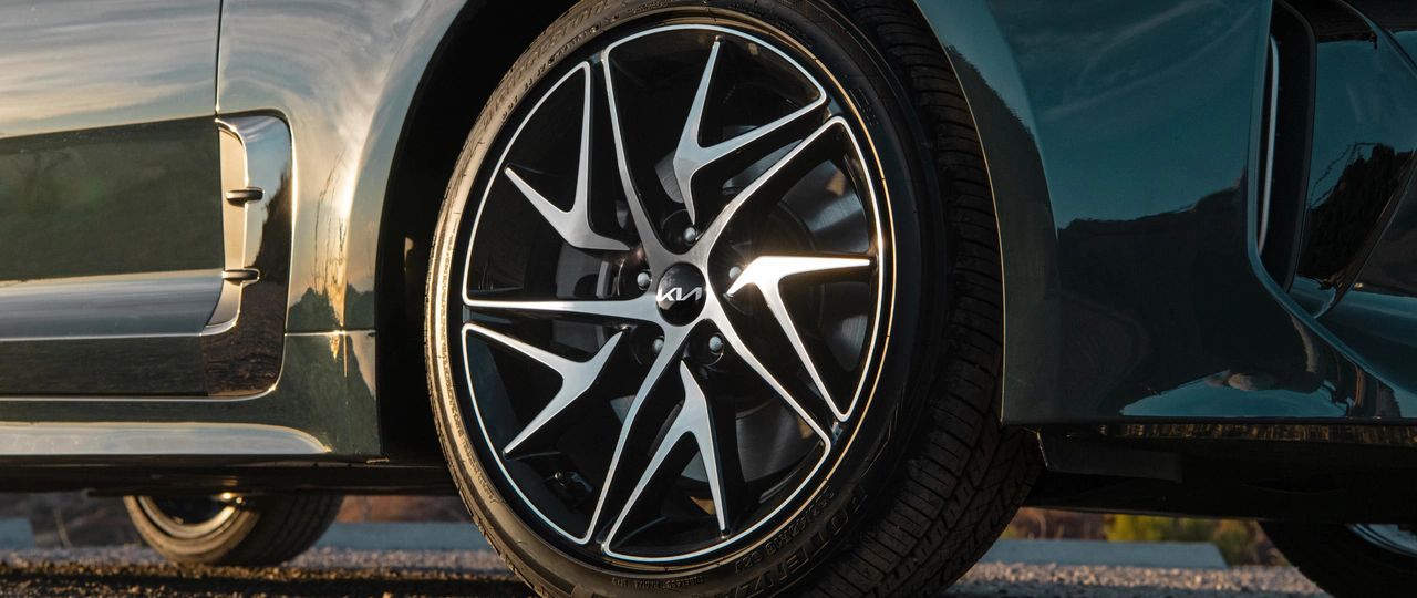 2022 Kia Stinger with new alloy wheels