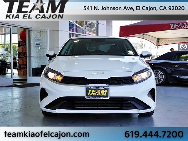 2024 Kia Forte LXS photo 4
