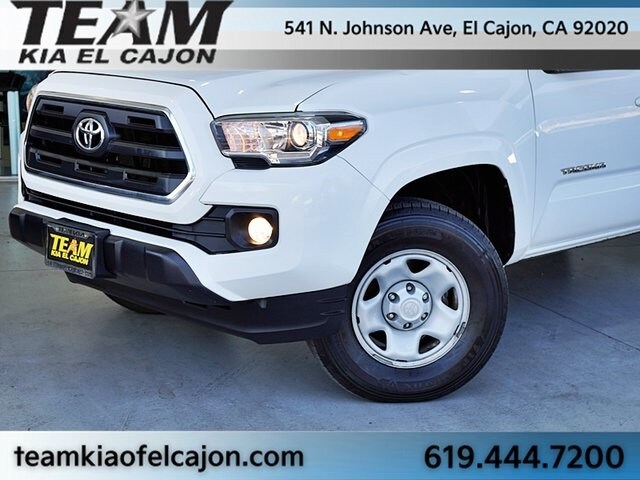 2016 Toyota Tacoma SR5 Access Cab photo 3