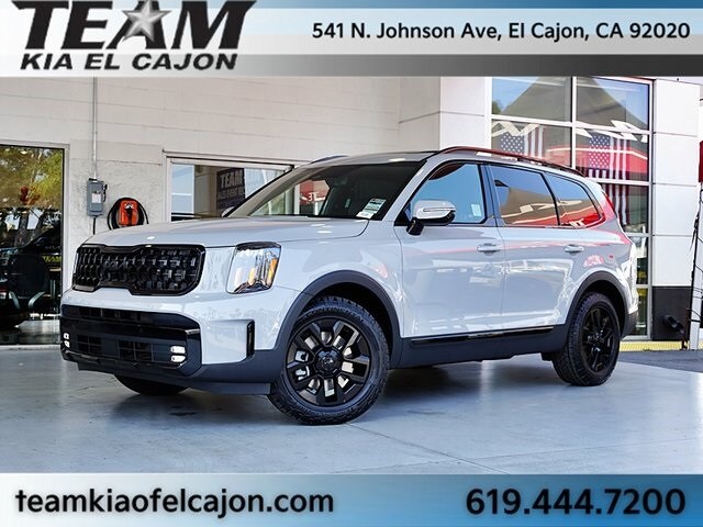 2025 Kia Telluride SX photo 2