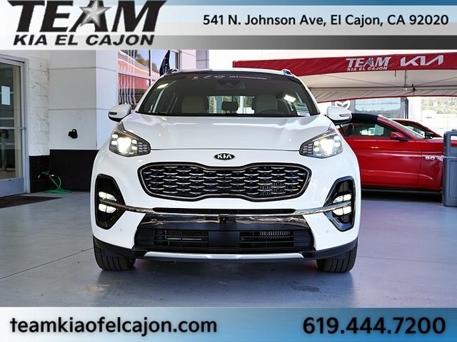 2022 Kia Sportage SX Turbo photo 2