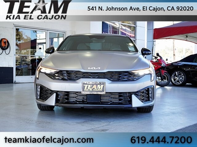 2026 Kia K5 GT-Line photo 4