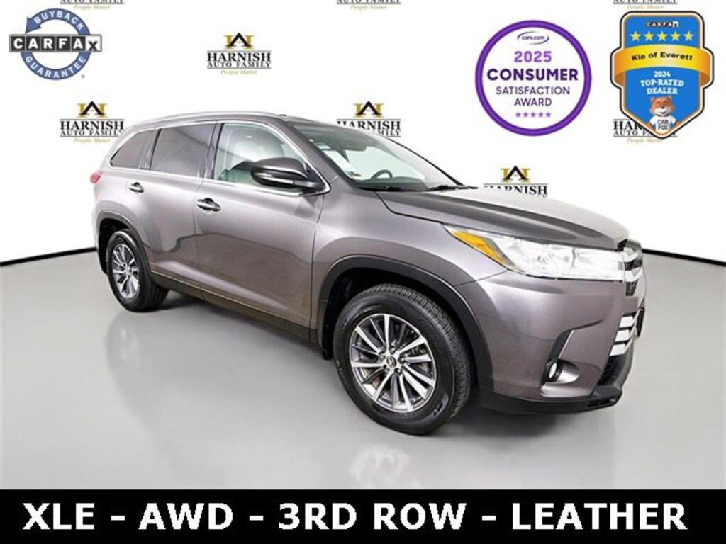 Used 2019 Toyota Highlander SE SE V6 AWD