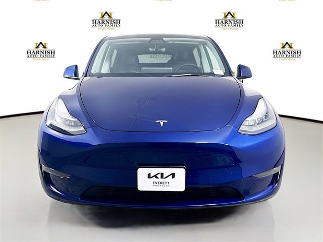 Used 2021 Tesla Model Y Long Range with VIN 5YJYGAEE8MF211561 for sale in Puyallup, WA