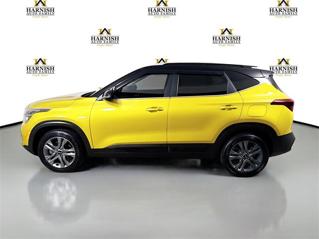 2023 Kia Seltos S photo 3