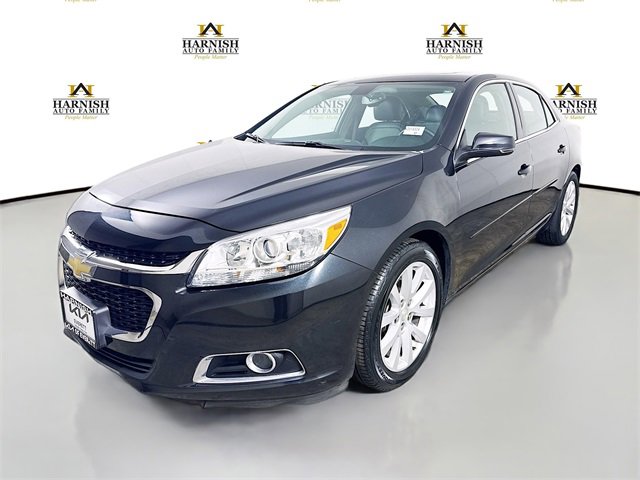 2015 Chevrolet Malibu 2LT photo 3
