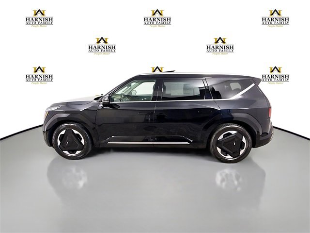 2026 Kia EV9 Land AWD photo 2