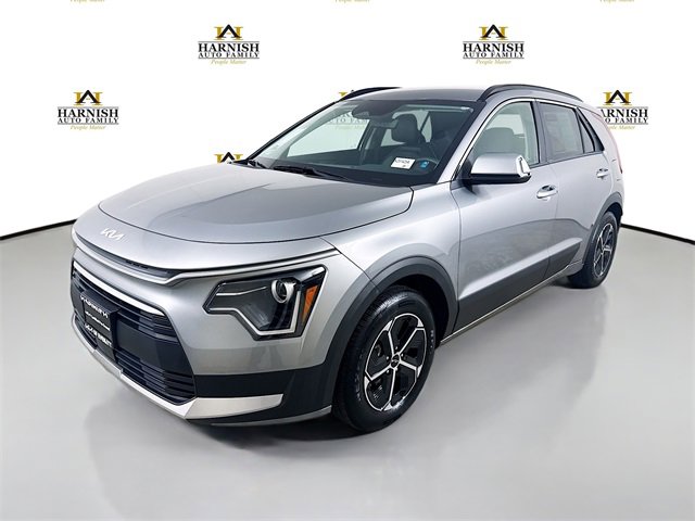 2023 Kia Niro EX photo 2