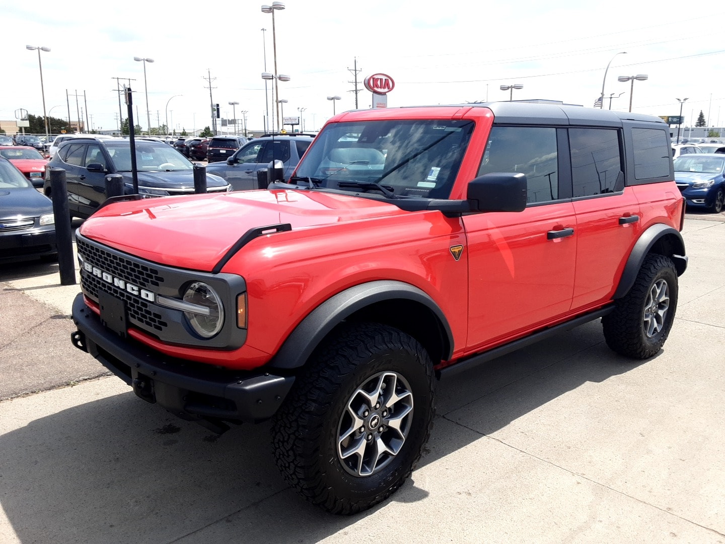 Used 2024 Ford Bronco 4-Door Badlands with VIN 1FMEE9BPXRLA64110 for sale in Fargo, ND