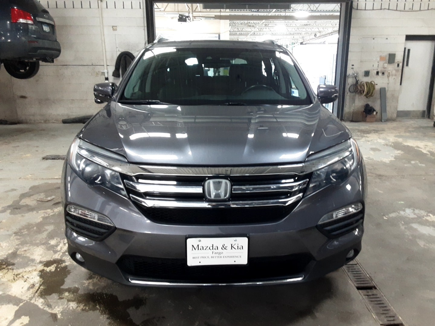 Used 2016 Honda Pilot Touring with VIN 5FNYF6H97GB047321 for sale in Fargo, ND