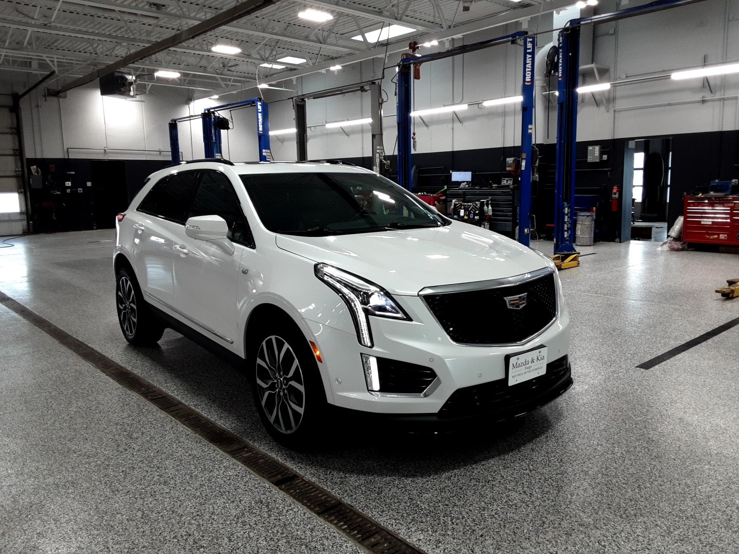 Used 2021 Cadillac XT5 Sport with VIN 1GYKNGRS3MZ196678 for sale in Fargo, ND